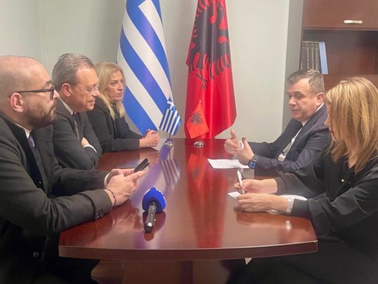 Συναντήσεις Σωκράτη Φάμελλου με τον υπουργό Επικρατείας και την υφυπουργό Εσωτερικών της Αλβανίας