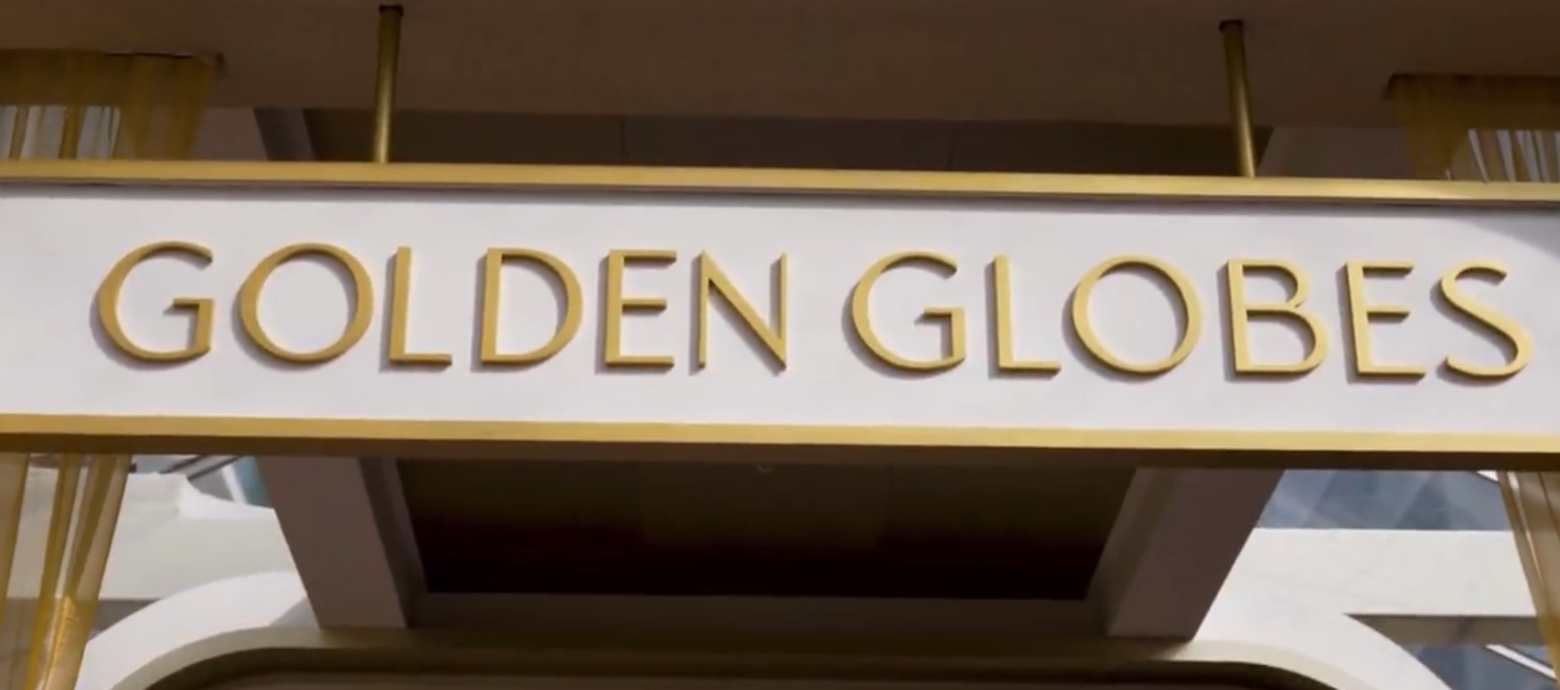 ΧΡΥΣΕΣ ΣΦΑΙΡΕΣ