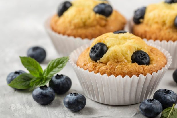 Καταπληκτική συνταγή για υγιεινά muffins με μύρτιλλα - Ένα απολαυστικό γλυκό με χαμηλή περιεκτικότητα σε ζάχαρη