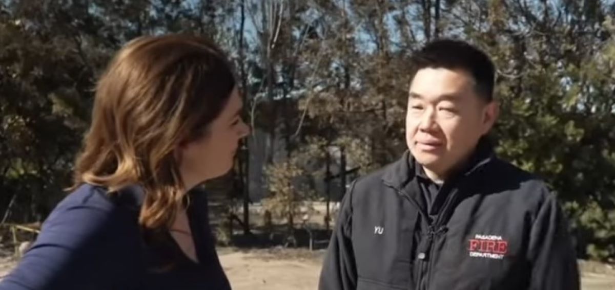 Πυρκαγιές στο Λος Άντζελες: Πυροσβέστης βρήκε την βέρα του στις στάχτες του σπιτιού του – Δείτε βίντεο