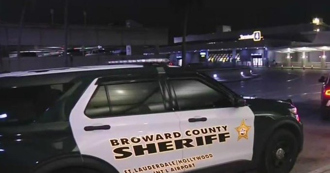 Φλόριντα: Εντοπίστηκαν δύο νεκροί στο σύστημα προσγείωσης αεροπλάνου