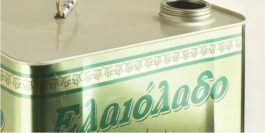 Ελαιόλαδο στον τενεκέ