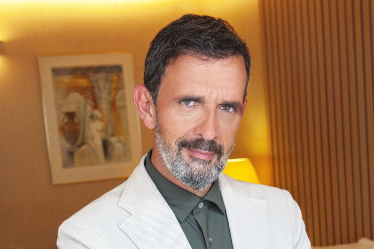 Λεωνίδας Κακούρης: «Είχα τρομερά μεγάλη οικονομική ανάγκη» – Η εξομολόγηση για τα πρώτα του βήματα – ΒΙΝΤΕΟ