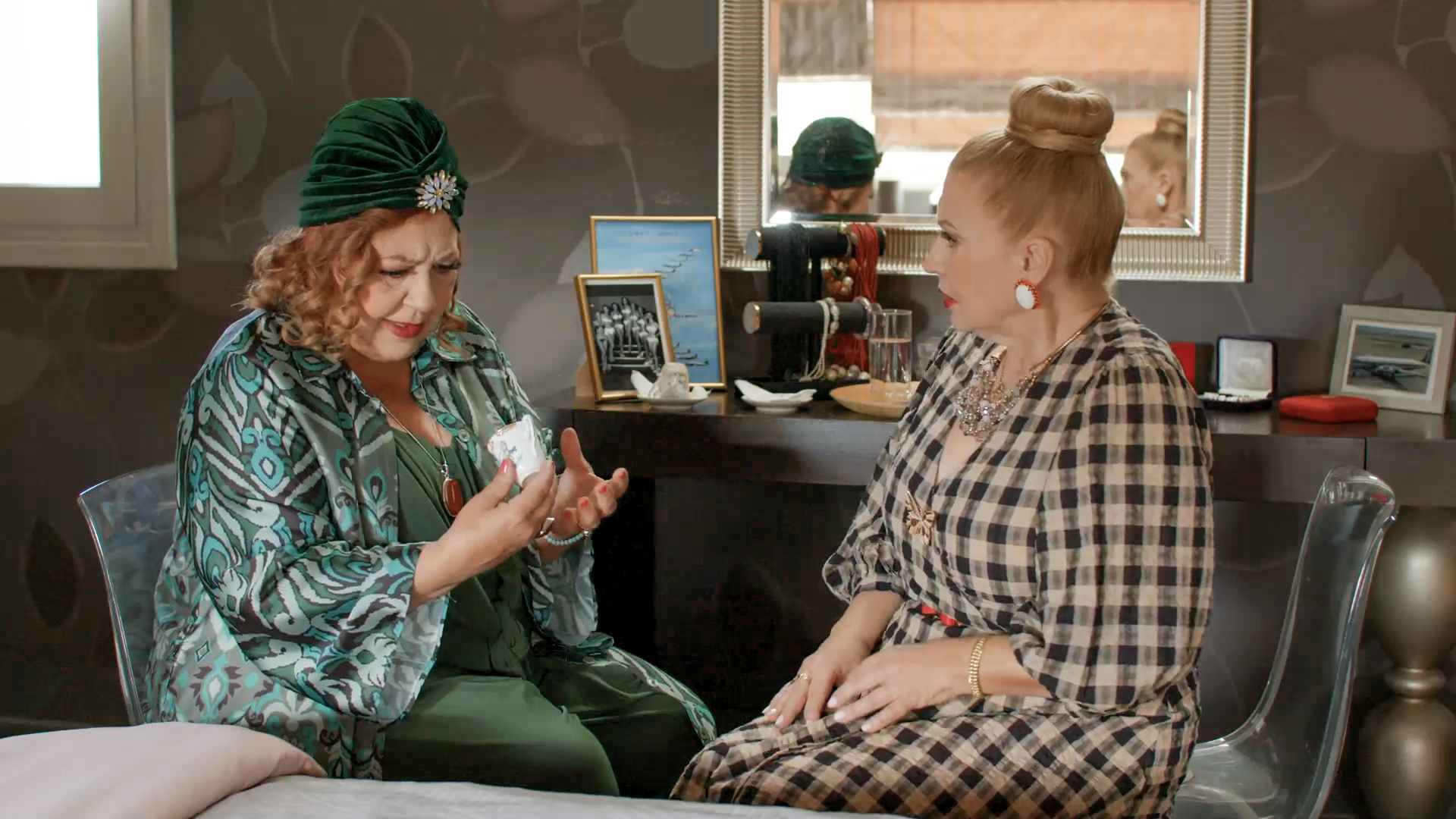 «VIΠ – ΚΑΛΑ ΓΕΡΑΜΑΤΑ»: Επιστρέφει η σειρά με «Βραδιά ταλέντου» σε ένα απολαυστικό επεισόδιο