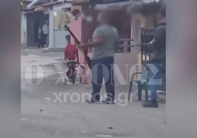 Κομοτηνή: Σκηνές… φαρ ουέστ σε καταυλισμό Ρομά – Βίντεο από επεισόδιο με πυροβολισμούς, τρεις τραυματίες