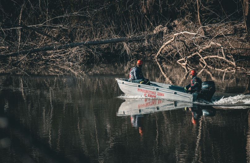 Λάρισα: «Ο 39χρονος εθεάθη σε βιβλιοπωλείο μία ημέρα μετά την εξαφάνισή του» – Συνεχίζονται οι έρευνες στον Πηνειό – ΒΙΝΤΕΟ