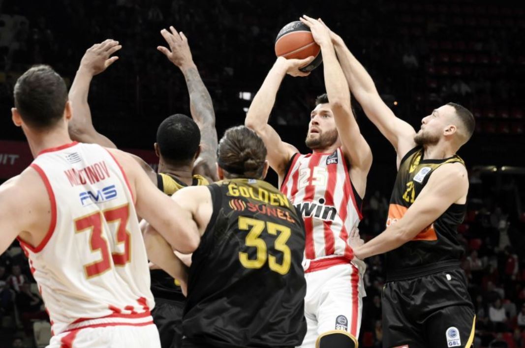 ΟΛΥΜΠΙΑΚΟΣ