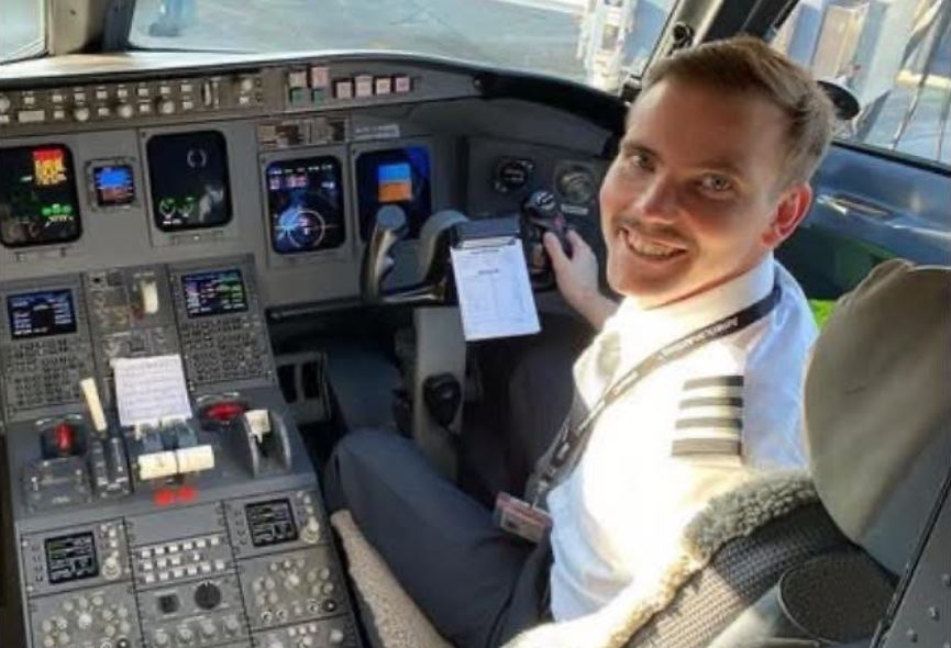 Ουάσινγκτον: Αυτός είναι ο πιλότος του αεροσκάφους της American Airlines που συγκρούστηκε με στρατιωτικό ελικόπτερο