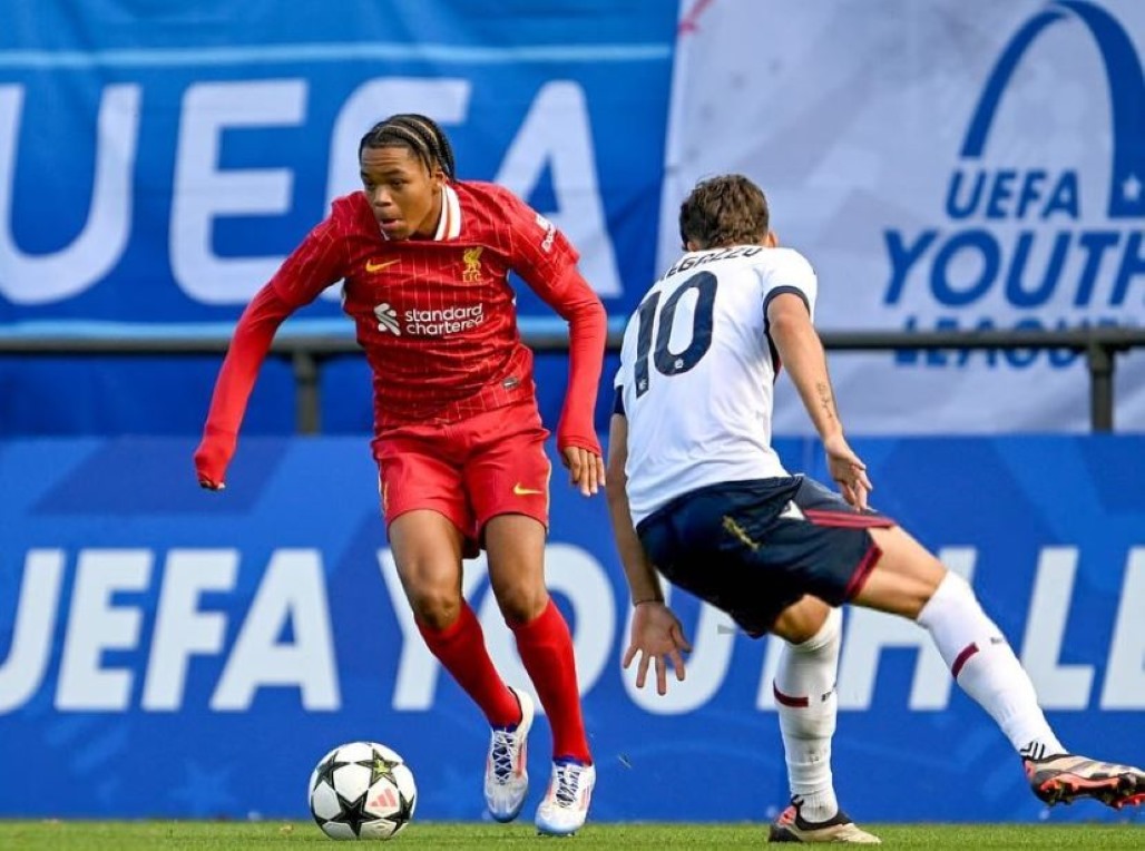 Λίβερπουλ: Ιστορικό ντεμπούτο και ρεκόρ για τον Ρίο Ενγκουμόα – Έγινε ο νεότερος παίκτης στης ιστορία των «Reds» που έπαιξε στο FA Cup