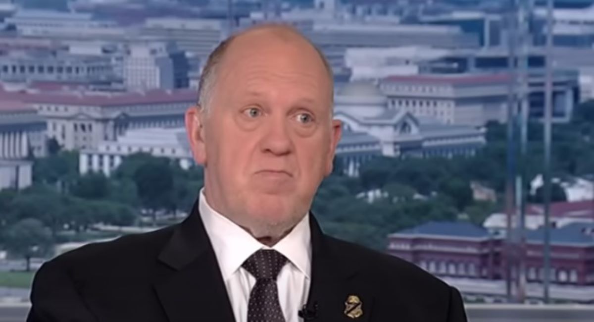 Ο «τσάρος» των συνόρων απάντησε στην Σελένα Γκόμεζ: «Δεν απολογούμαστε – Αν δεν σας αρέσει πηγαίνετε στο Κογκρέσο»