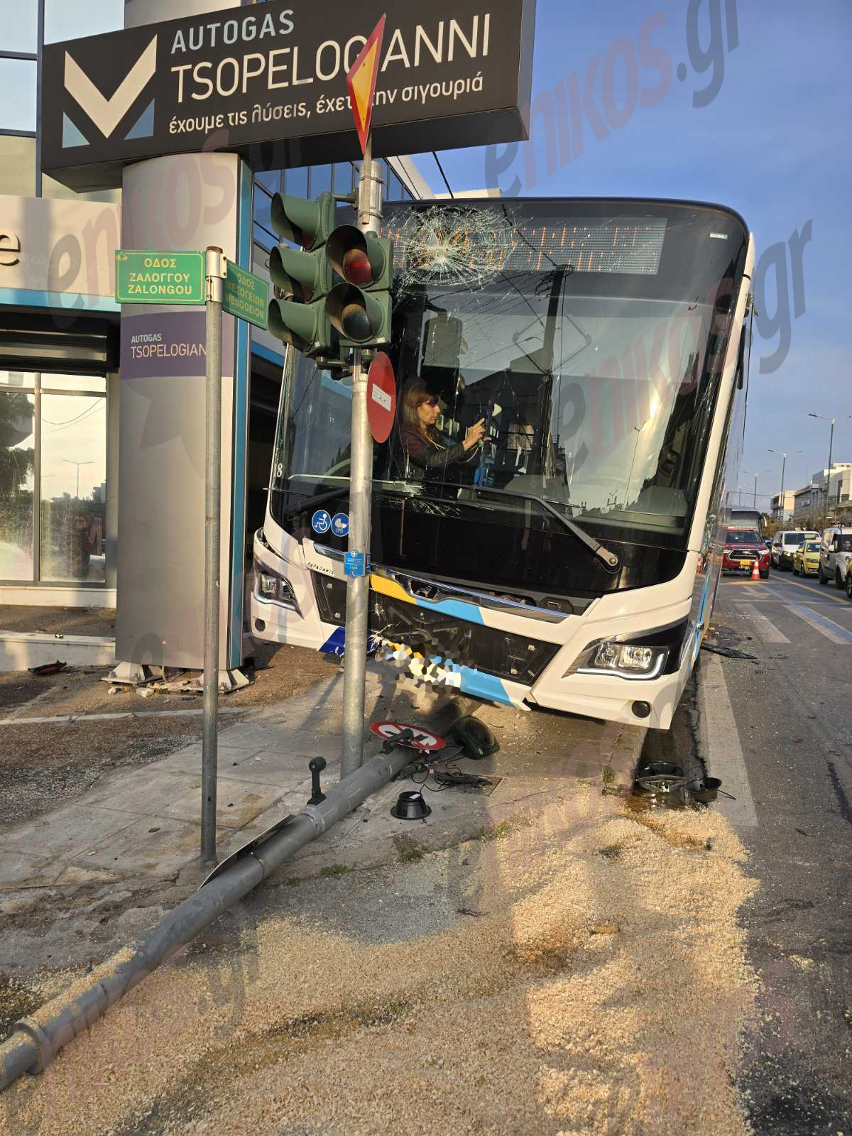 Μεσογείων, Τροχαίο, Λεωφορείο