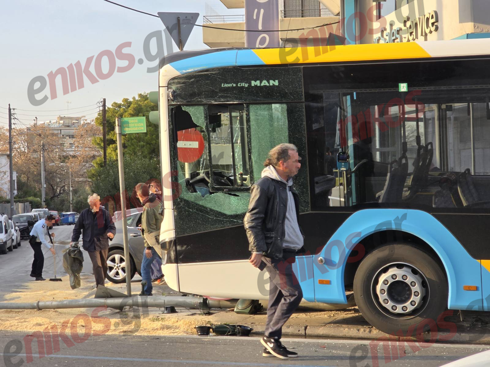 Μεσογείων, Τροχαίο, Λεωφορείο