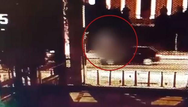 Πανεπιστημίου: «Δεν το έκανε επίτηδες, ήταν εντελώς άτυχο», λέει η αδελφή του 25χρονου οδηγού που προκάλεσε δύο τροχαία