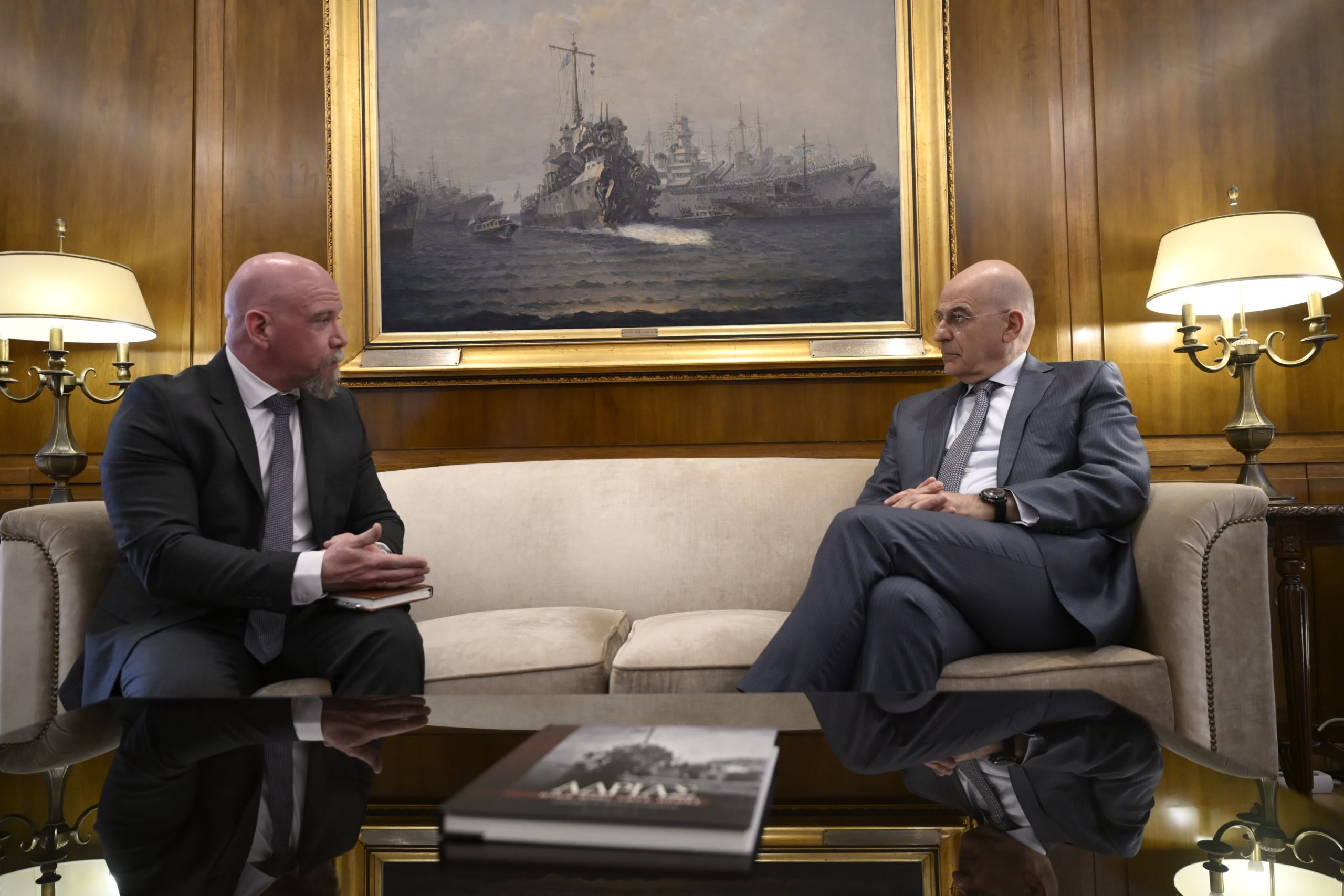 Τουρκικά ΜΜΕ εναντίον Νίκου Δένδια – Οι πύραυλοι Meteor και η τουρκική κορβέτα στην Κρήτη