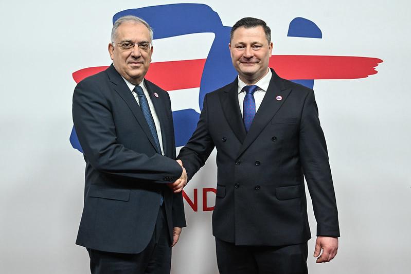 Θεοδωρικάκος με τον Πολωνό Υπουργό Οικονομικής Ανάπτυξης και Τεχνολογίας Krzysztof Michal Paszyk