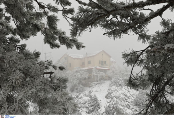 Χιόνια Πάρνηθα