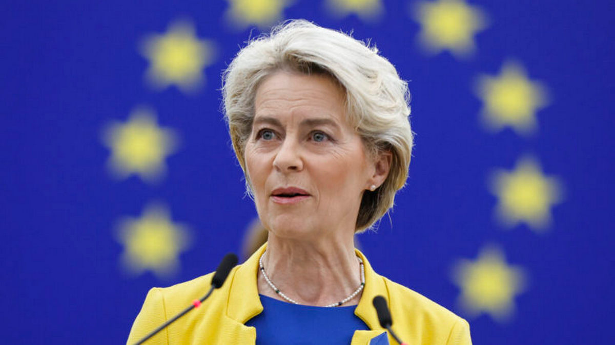 Στην Ουκρανία σήμερα η Ούρσουλα φον ντερ Λάιεν – Σχέδιο της ΕΕ για τον εξοπλισμό και τη στήριξη των δυνάμεων του Κιέβου