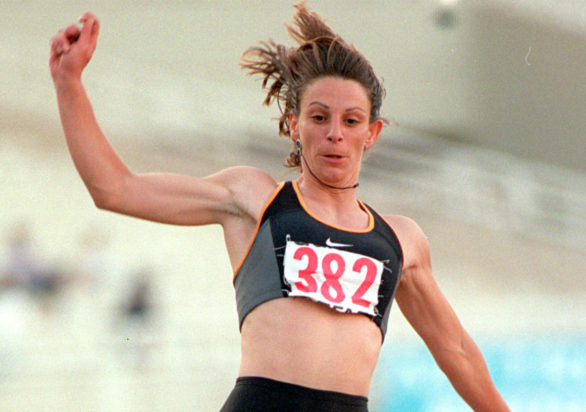 Ελένη Καραμπεσίνη