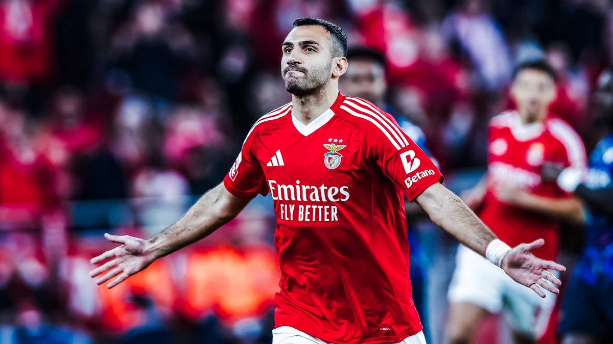 Μπενφίκα – Μονακό 3-3: Έγραψε ιστορία ο Βαγγέλης Παυλίδης – Πέτυχε το 7ο του γκολ με τους «αετούς» στο Champions League
