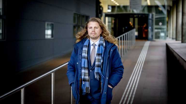 Ολλανδία: Γιατί παραπέμφθηκε σε δίκη δωρητής σπέρματος που έχει αποκτήσει περισσότερoυς από 550 απογόνους