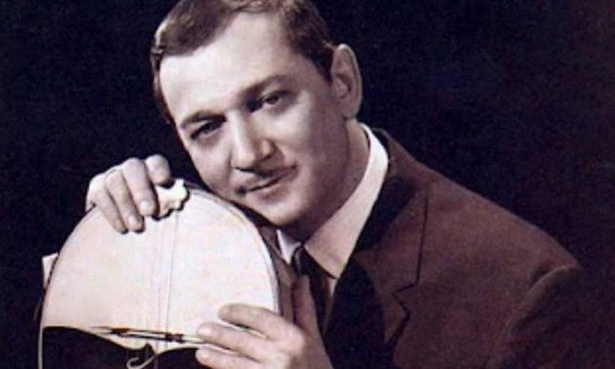 Τα Swing του Μανώλη Χιώτη έρχονται στο Γυάλινο Μουσικό θέατρο