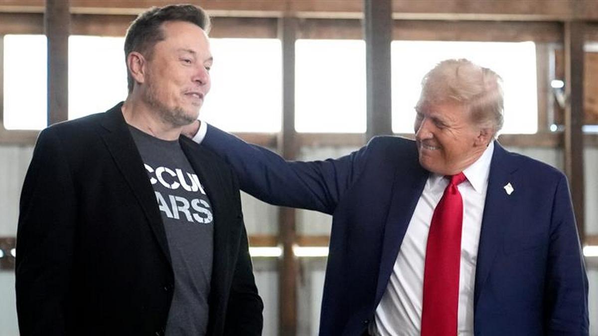 Έλον Μασκ: Παραιτήθηκαν 21 εργαζόμενοι του DOGE