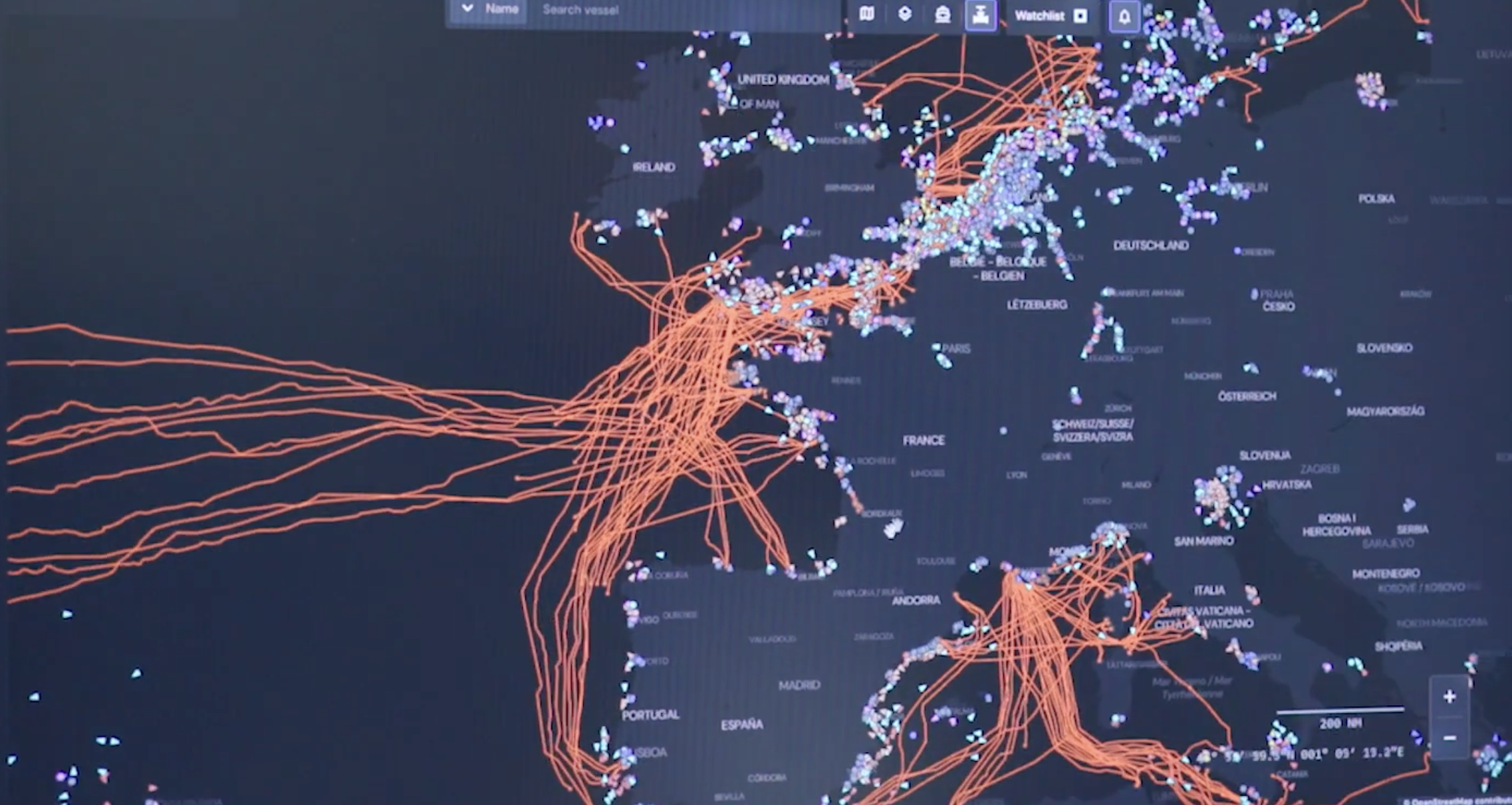 NATO: Προστασία των υποθαλάσσιων καλωδίων και αγωγών με Τεχνητή Νοημοσύνη