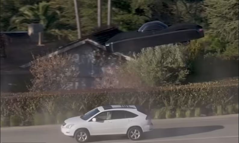 ΙΠΤΑΜΕΝΟ ΑΜΑΞΙ