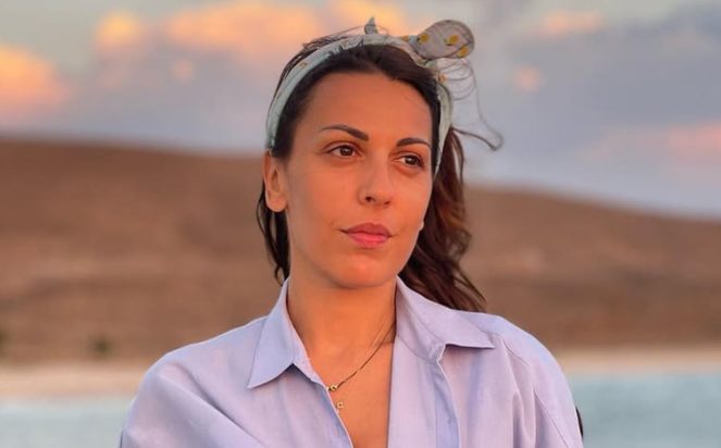 Άννα Μενενάκου