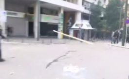 Σύνταγμα επεισόδια ΕΡΤ καδρόνι