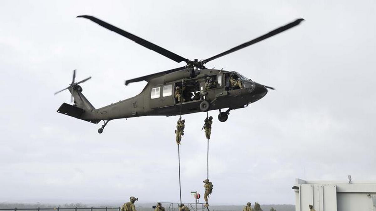 H Αυστραλία απέσυρε τα ΝΗ-90, σαν αυτά που έχει η Ελλάδα και τα αντικαθιστά με Black Hawk