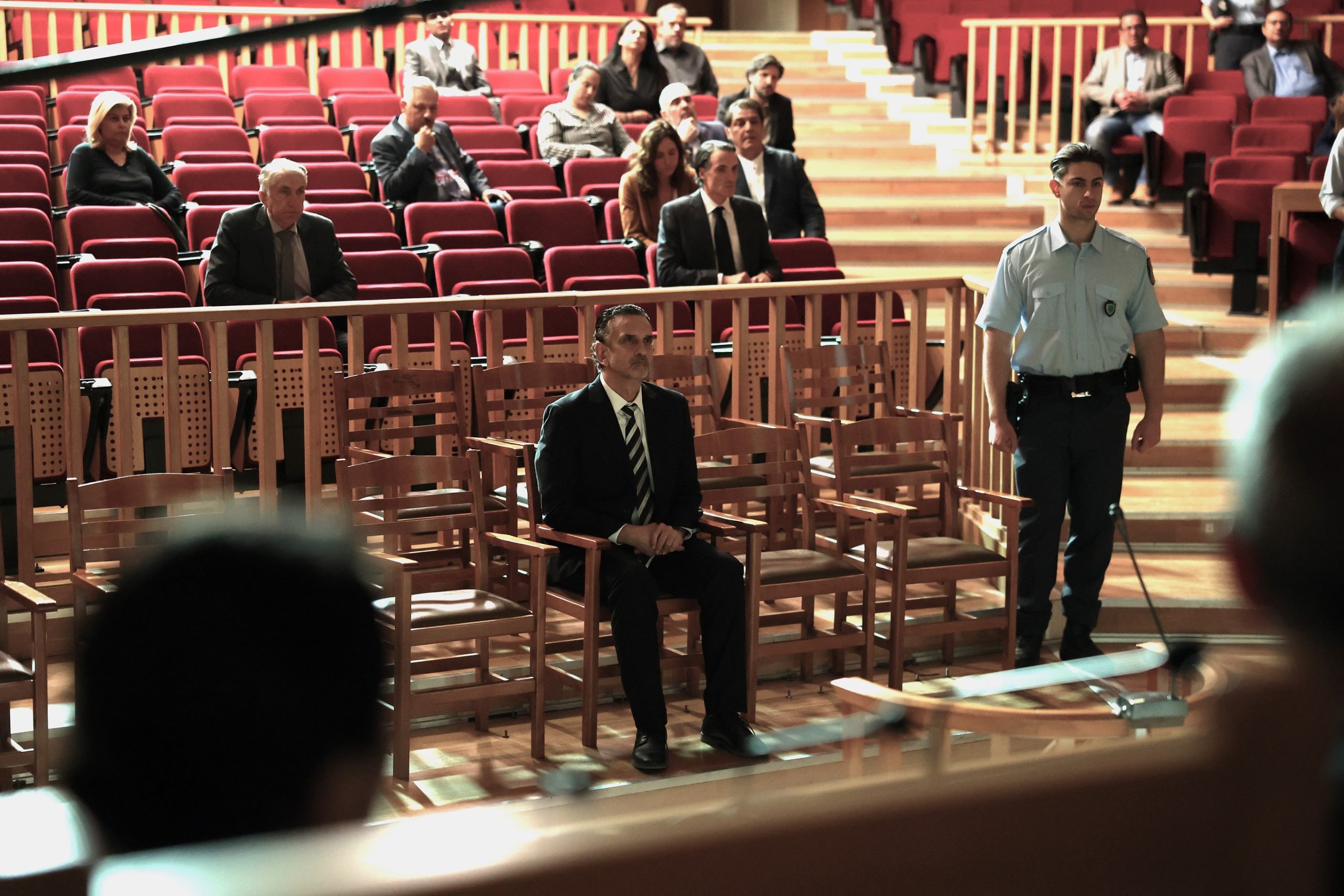 Διάφανη αγάπη: Ο Πετράτος κατηγορείται για τον φόνο του Στέφανου