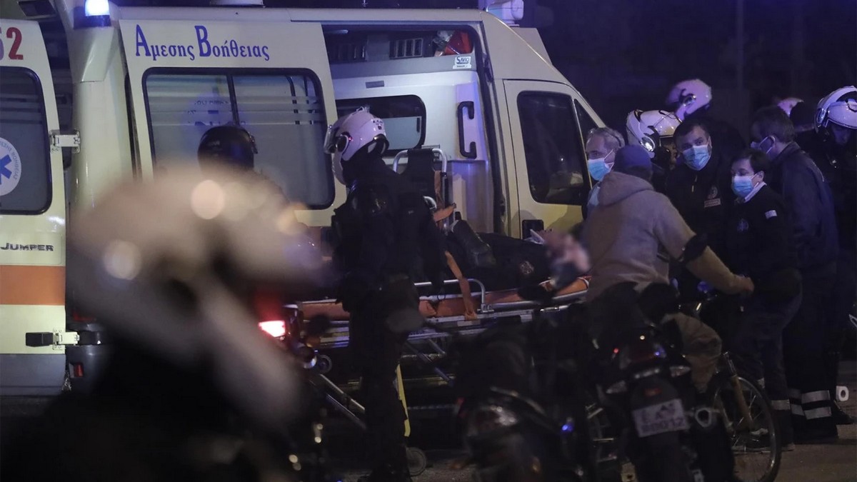 Σοβαρό τροχαίο στα Χανιά: Μηχανή εξετράπη της πορείας της – Διασωληνώθηκε ο οδηγός