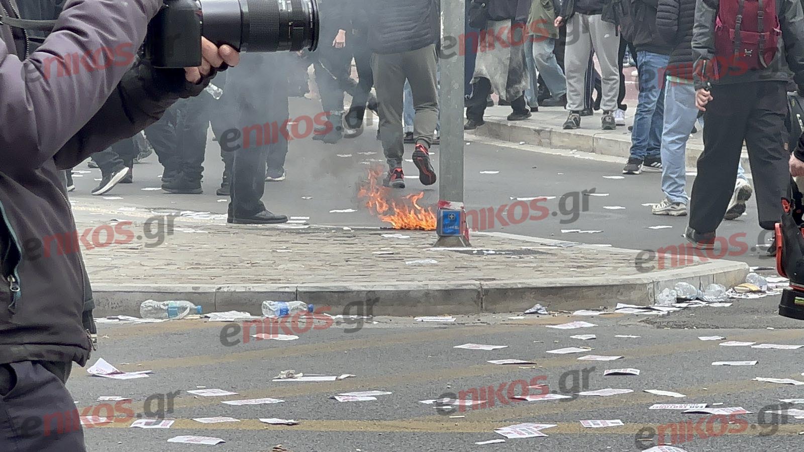 επεισόδια στα Προπύλαια