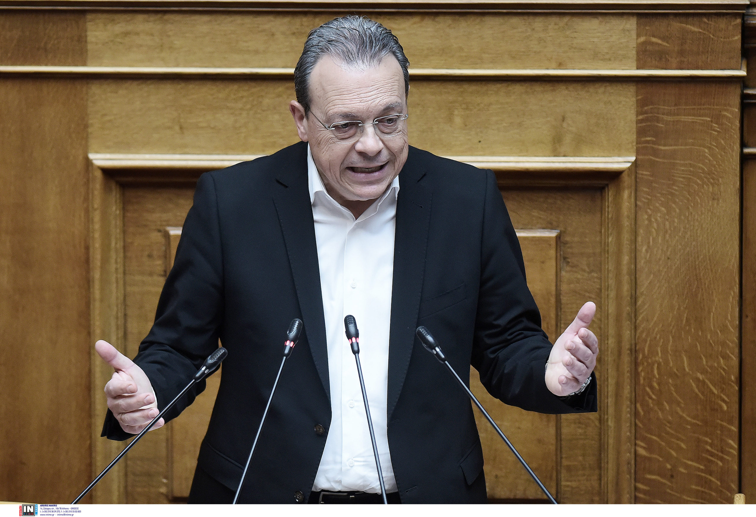 Φάμελλος: «Να υπάρξει κοινή κατάθεση πρότασης δυσπιστίας»