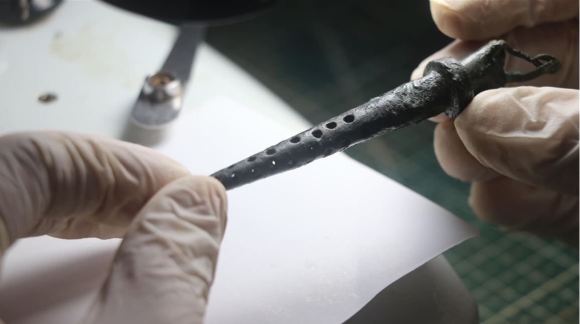 Το ηλικίας 1500 ετών χάλκινο φίλτρο.