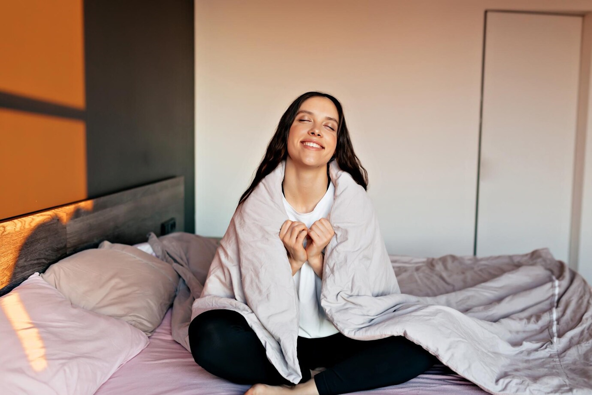 Ύπνος: Το έξυπνο κόλπο που θα σας βοηθήσει να ξανακοιμηθείτε σε χρόνο μηδέν, εάν ξυπνήσετε μέσα στη νύχτα