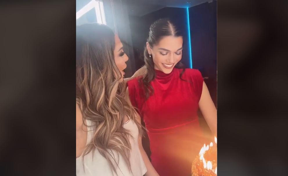 Δέσποινα Βανδή: Η έκπληξη για τα γενέθλια της κόρης της – Δείτε το βίντεο με την τούρτα