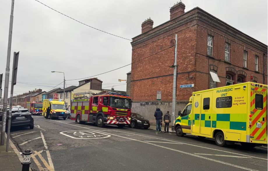 Επίθεση με μαχαίρι στην Ιρλανδία – Μία σύλληψη, τέσσερις τραυματίες