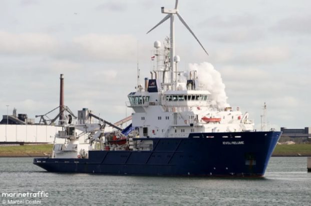 Ηλεκτρική διασύνδεση Ελλάδας – Κύπρου: Σε λιμάνια της Κρήτης τα δύο ερευνητικά πλοία εξαιτίας της κακοκαιρίας