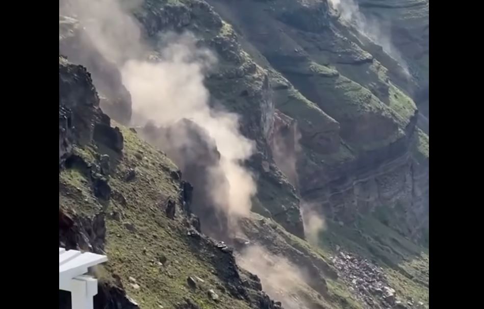 Σεισμοί στην Σαντορίνη: Βίντεο από τις κατολισθήσεις στην Καλντέρα