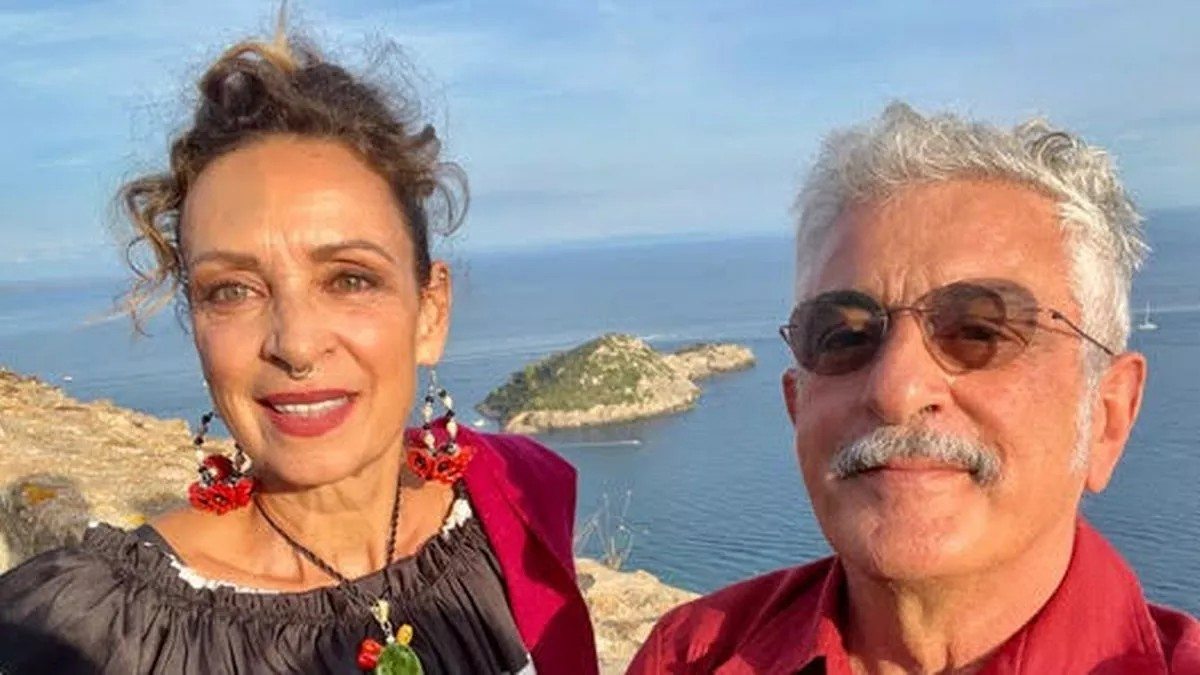 Ζω 1 770.2 χλμ. μακριά από τον άνδρα μου – έχουμε τον τέλειο γάμο. Φωτογραφία: Mirror