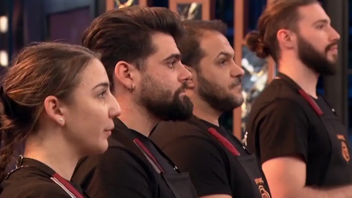 MasterChef: Το ψάρι τον έστειλε πρόωρα εκτός διαγωνισμού – ΒΙΝΤΕΟ
