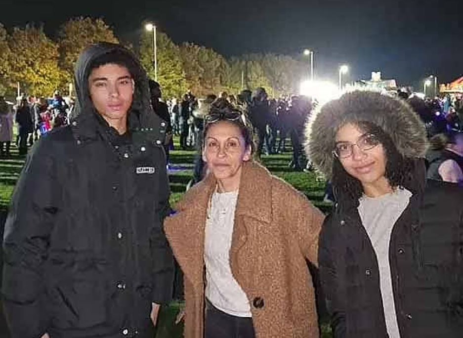 Βρετανία: Επίθεση σε σχολείο σχεδίαζε ο έφηβος που σκότωσε με καραμπίνα την μητέρα και τα αδέλφια του