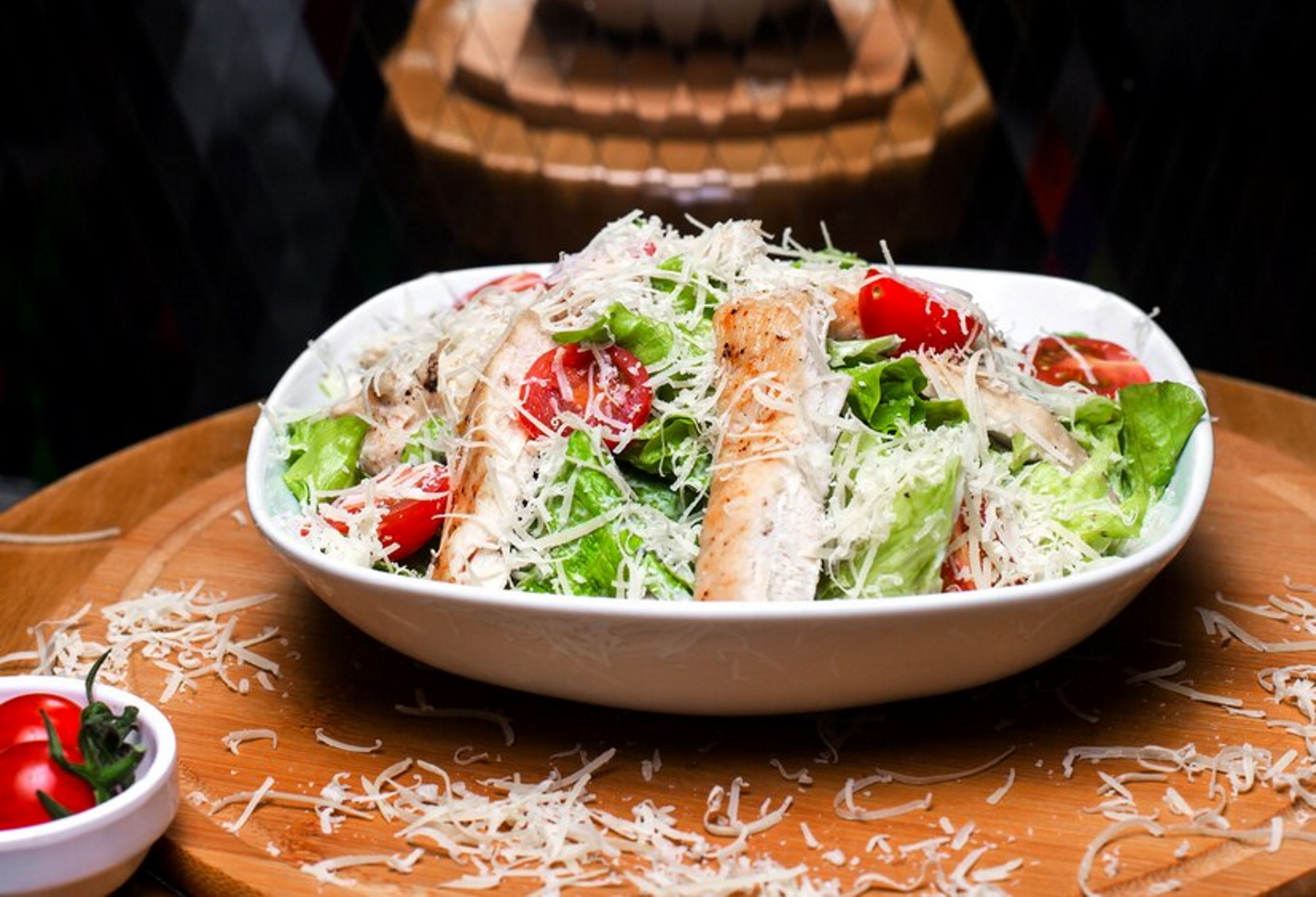 Συνταγή για κοτόπουλο στο φούρνο με σάλτσα caesar