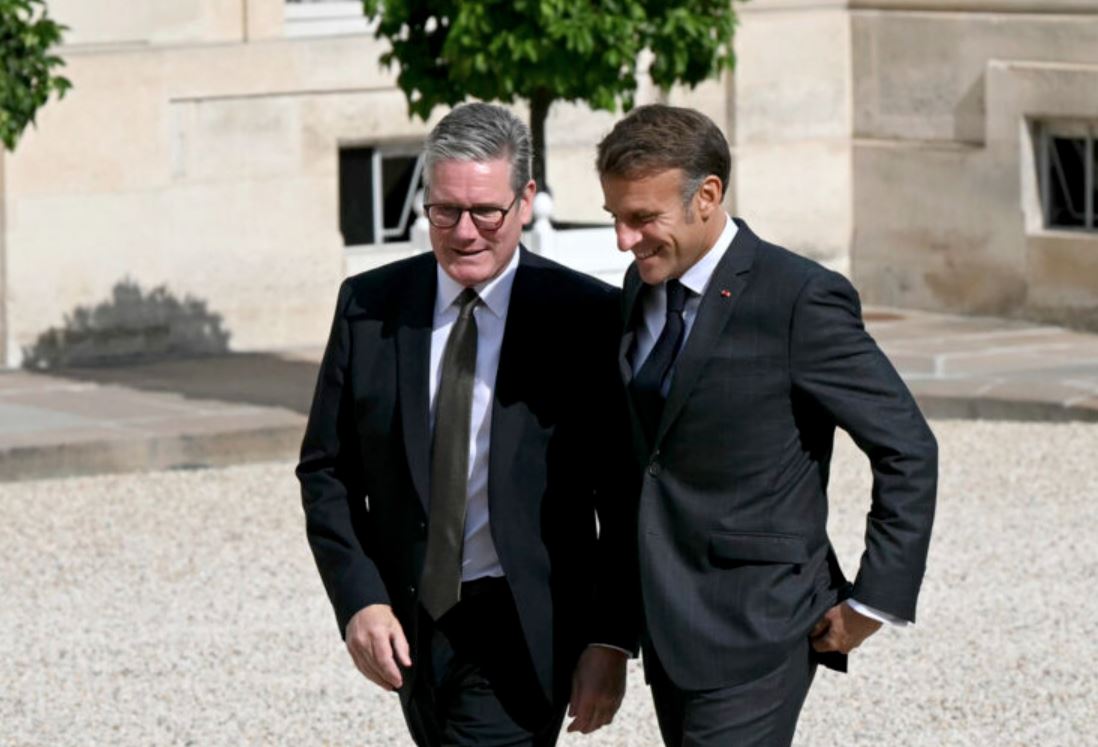 Μακρόν και Στάρμερ