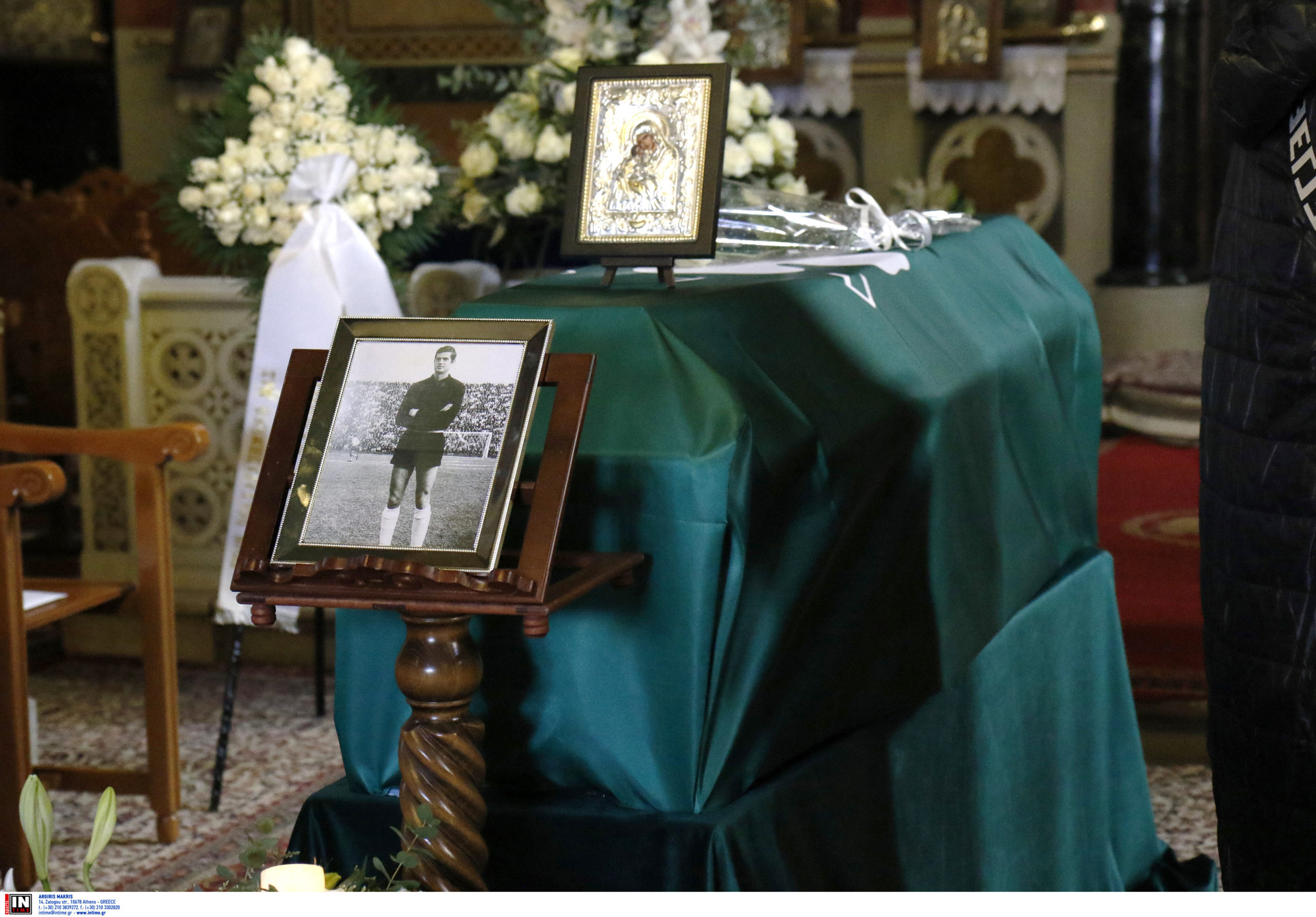 Τάκης Οικονομόπουλος κηδεία