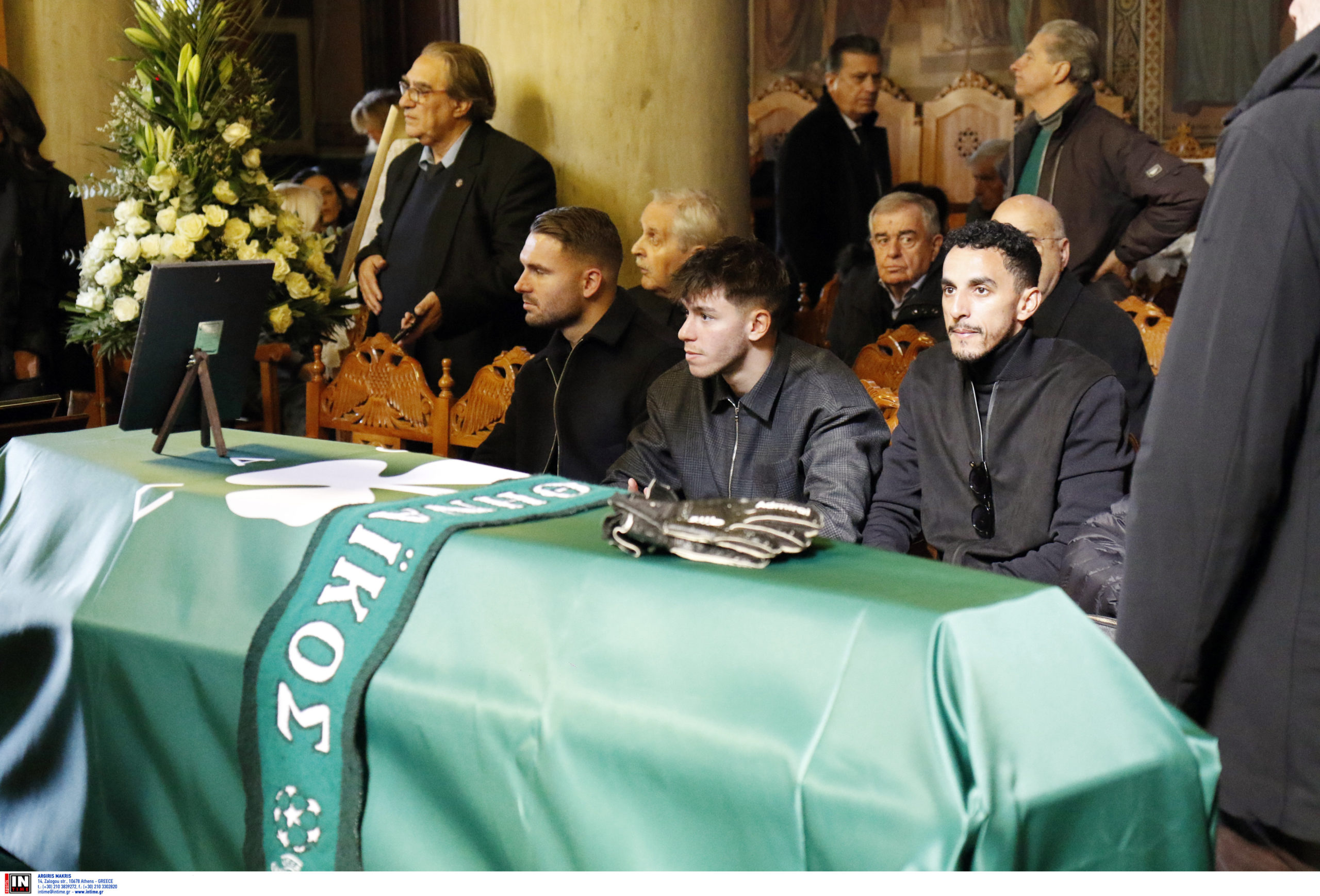 Τάκης Οικονομόπουλος κηδεία