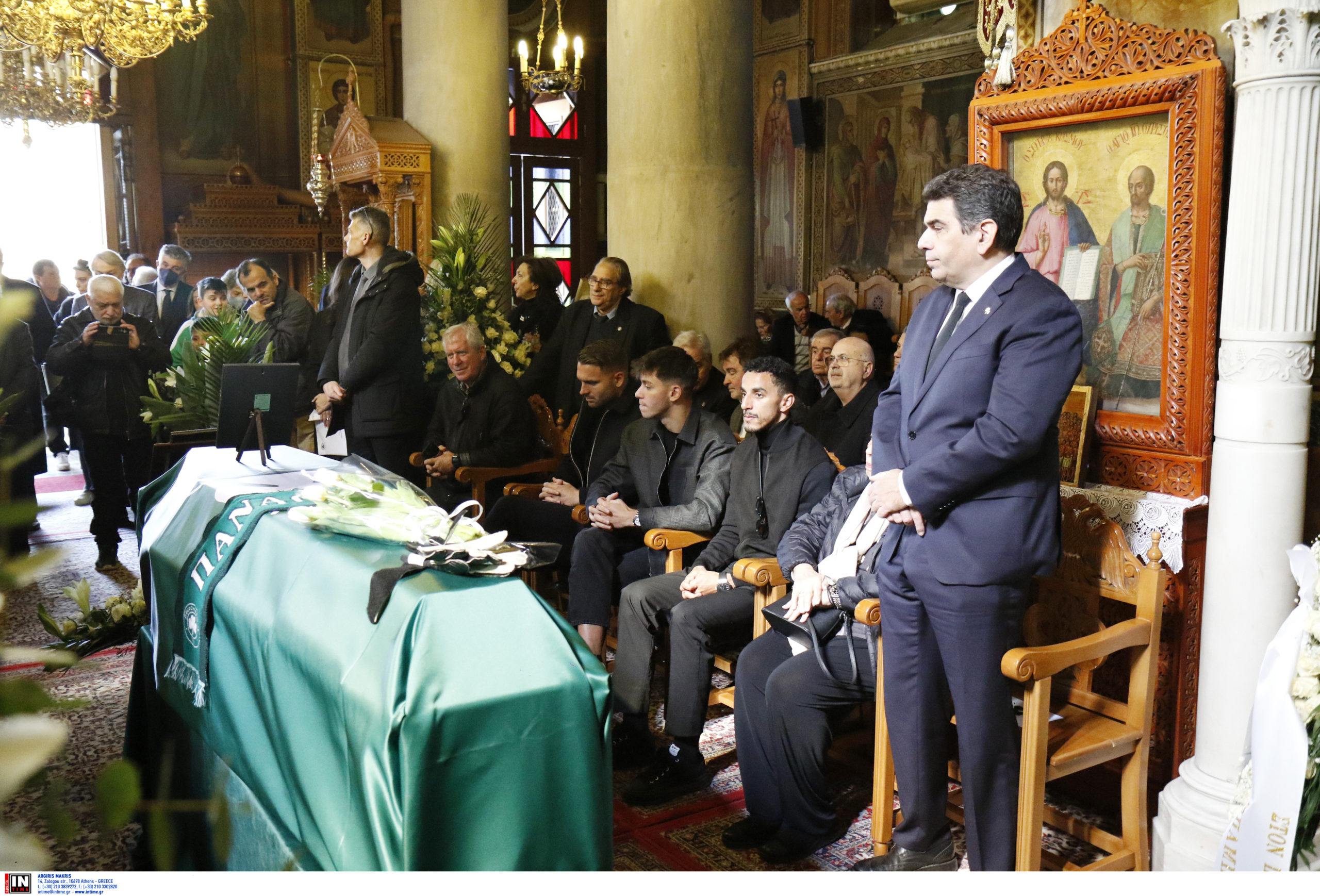 Τάκης Οικονομόπουλος κηδεία