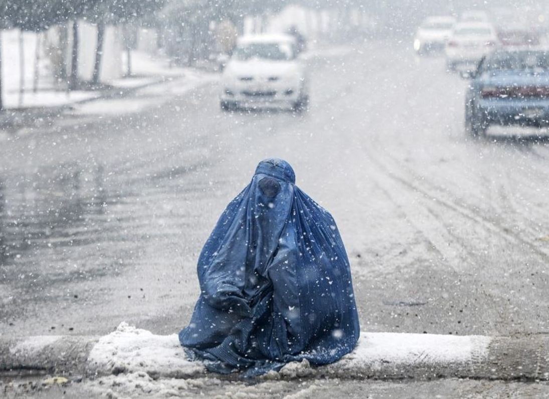 ΧΙΟΝΙ ΑΦΓΑΝΙΣΤΑΝ